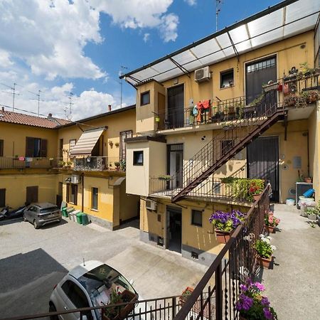 Beat House&Apartments Аграте Брианца Екстериор снимка