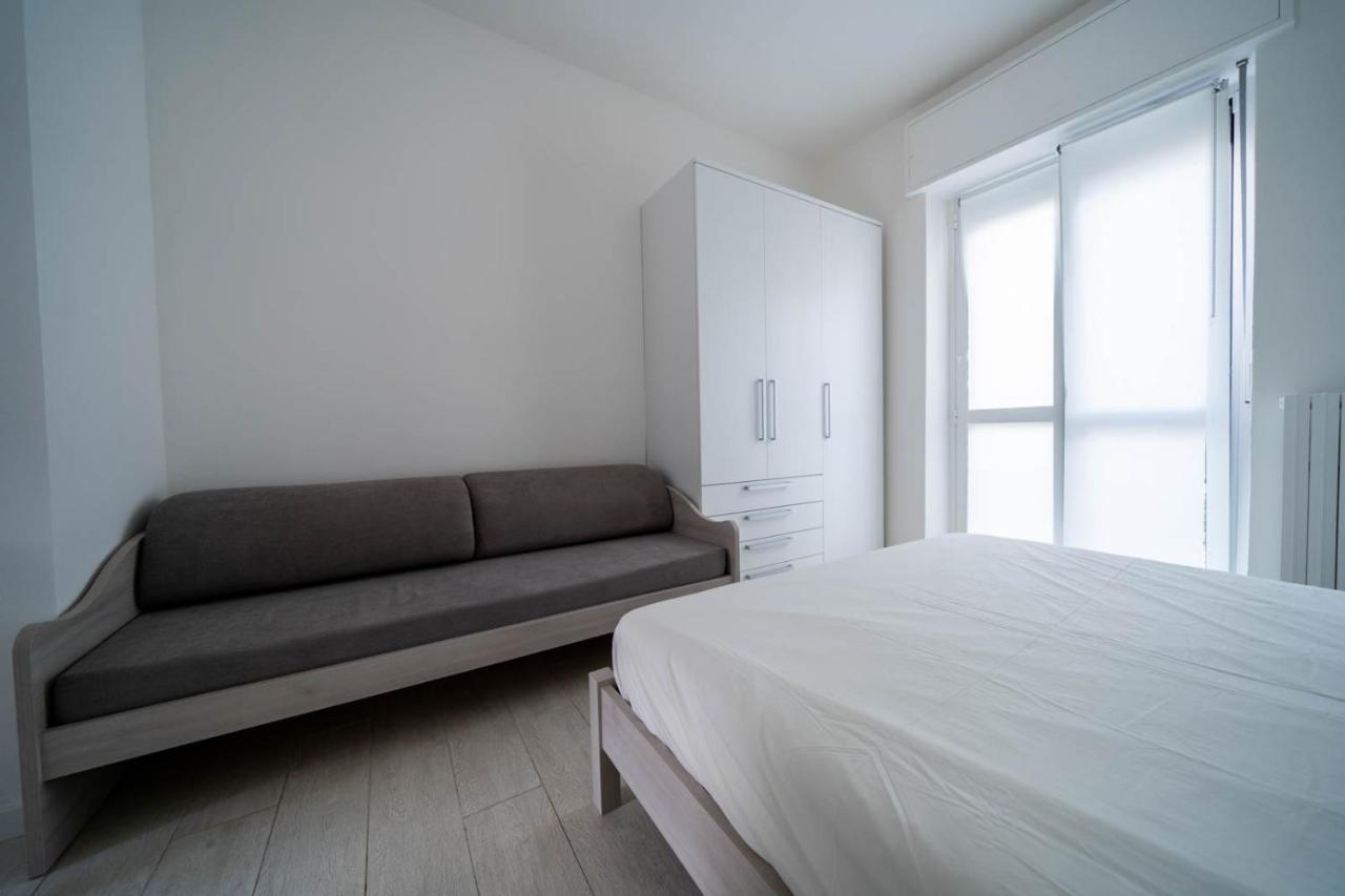 Beat House&Apartments Аграте Брианца Екстериор снимка